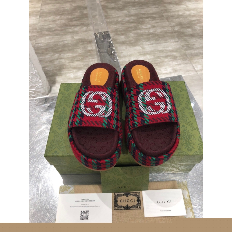 G*u*i slippers